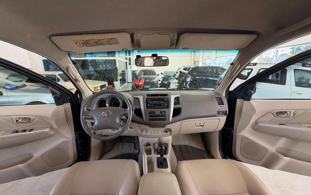 imagem-https://www.socarrao.com.br/sc-vehicle-images-prod/3739823/1789155182774-8362500_10_B_7eae51d1d5.jpeg