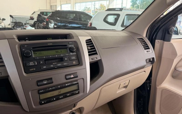 imagem-https://www.socarrao.com.br/sc-vehicle-images-prod/3739823/1789155182776-8362500_11_B_11d3a52117.jpeg