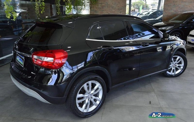 imagem-https://www.socarrao.com.br/sc-vehicle-images-prod/3739867/1789384190770-7626259_0_B_b131cb421d.jpeg