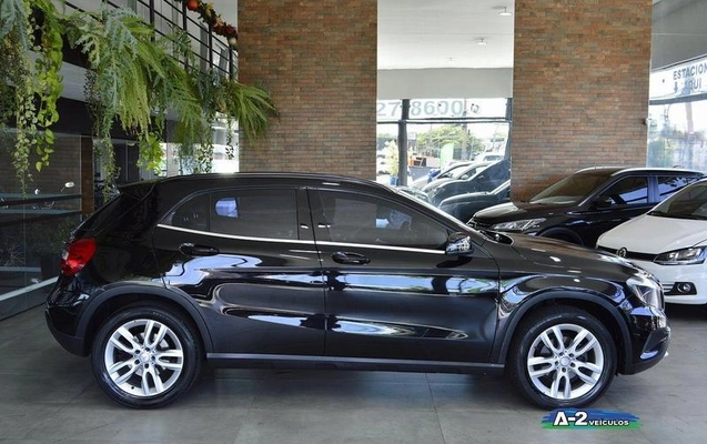 imagem-https://www.socarrao.com.br/sc-vehicle-images-prod/3739867/1789384190773-7626259_0_B_778dc7f43e.jpeg