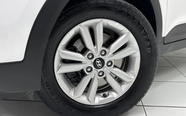 imagem-https://www.socarrao.com.br/sc-vehicle-images-prod/3739894/1789385888583-8461534_8_B_ab8d98d658.jpeg