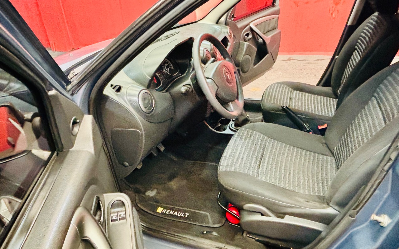 imagem-https://www.socarrao.com.br/sc-vehicle-images-prod/3739906/1788982550967-SU1HXzczMzIuanBlZw.jpeg