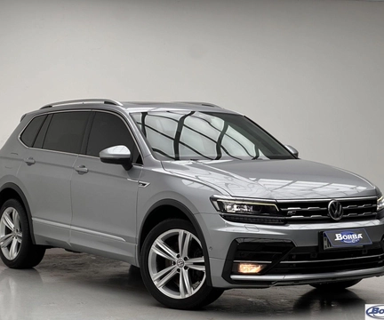 Volkswagen Tiguan 2021 Prata — foto 1 de 3