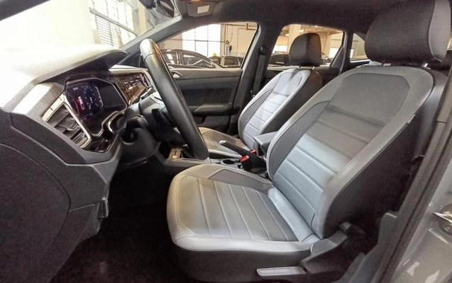 imagem-https://www.socarrao.com.br/sc-vehicle-images-prod/3739999/1789172766860-8461517_15_B_1fa872d1f5.jpeg