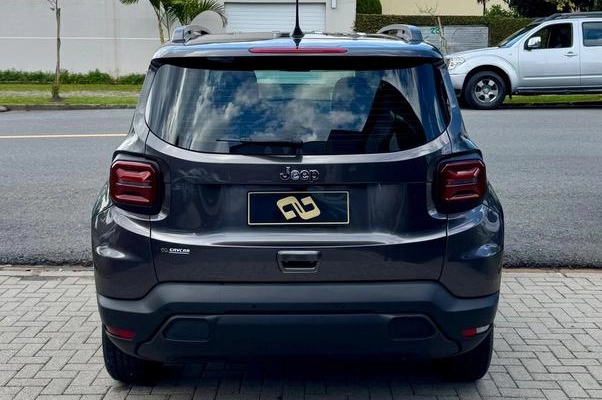 imagem-https://www.socarrao.com.br/sc-vehicle-images-prod/3740022/1789415873805-8453618_8_B_523d69d1ee.jpeg