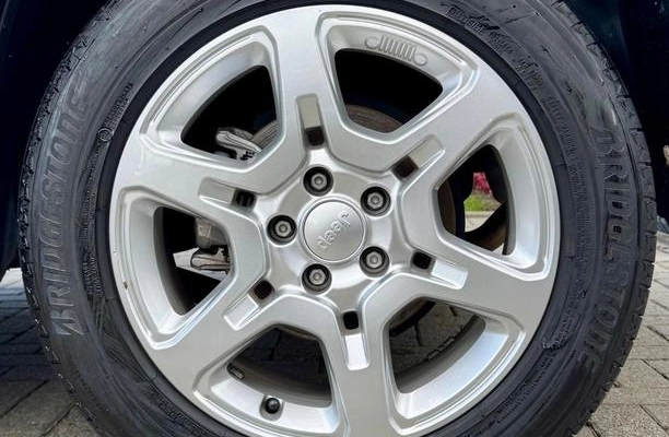 imagem-https://www.socarrao.com.br/sc-vehicle-images-prod/3740022/1789415873815-8453618_11_B_51f2d9c240.jpeg