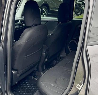 imagem-https://www.socarrao.com.br/sc-vehicle-images-prod/3740022/1789415873826-8453618_23_B_9d1e0e09fa.jpeg