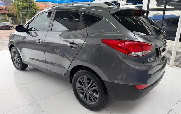 imagem-https://www.socarrao.com.br/sc-vehicle-images-prod/3740058/1788983113266-8452133_3_B_722073ba1d.jpeg