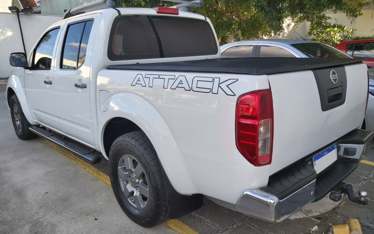 imagem-https://www.socarrao.com.br/sc-vehicle-images-prod/3740124/1788983212207-V2hhdHNBcHAgSW1hZ2UgMjAyNi0wOS0wOSBhdCAxNi40MS4xMS5qcGVn.jpeg