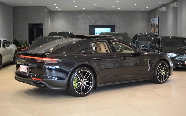 imagem-https://www.socarrao.com.br/sc-vehicle-images-prod/3740137/1788983389189-vehicle_image_1788983096_d6199245444dcd3e34eda46b94d86000.jpeg