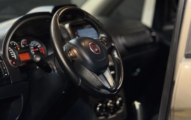 imagem-https://www.socarrao.com.br/sc-vehicle-images-prod/3740169/1788983282246-1_105005.jpg