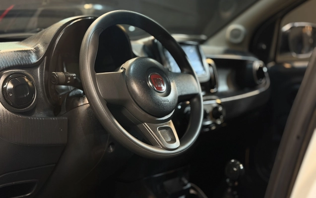 imagem-https://www.socarrao.com.br/sc-vehicle-images-prod/3740173/1788983298355-1_062105.jpg