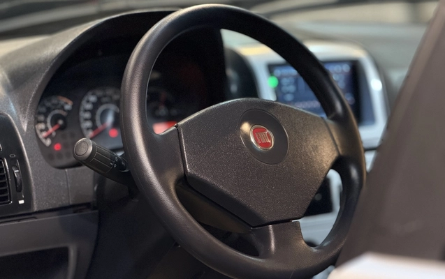 imagem-https://www.socarrao.com.br/sc-vehicle-images-prod/3740175/1788983307385-1_045456.jpg