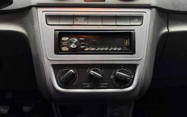 imagem-https://www.socarrao.com.br/sc-vehicle-images-prod/3740203/1788983363244-X7SqzvusRnJCLg673hJ3aY9hCgeQsVDY.jpg