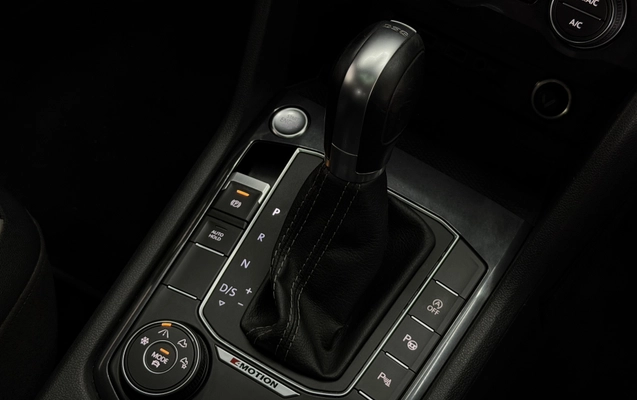 imagem-https://www.socarrao.com.br/sc-vehicle-images-prod/3740213/1788983377886-003_192a48a22a7b78758269b86a566677db.jpeg