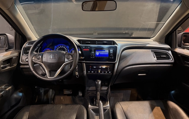 imagem-https://www.socarrao.com.br/sc-vehicle-images-prod/3740244/1788983433252-1_064458.jpg