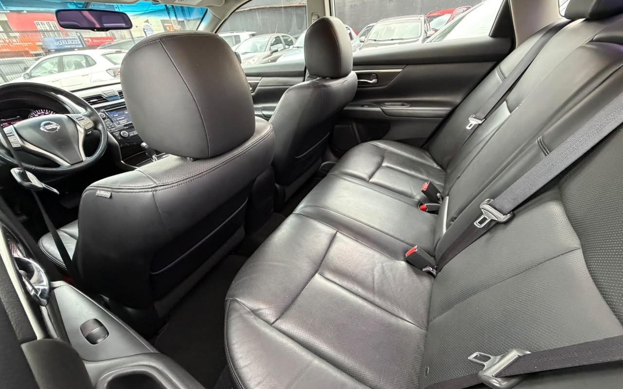 imagem-https://www.socarrao.com.br/sc-vehicle-images-prod/3740306/1788983565658-V2hhdHNBcHAgSW1hZ2UgMjAyNi0wOS0wOSBhdCAxNi4wNi4yMi5qcGVn.jpeg
