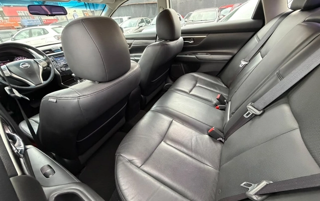 imagem-https://www.socarrao.com.br/sc-vehicle-images-prod/3740306/1788983565658-V2hhdHNBcHAgSW1hZ2UgMjAyNi0wOS0wOSBhdCAxNi4wNi4yMi5qcGVn.jpeg