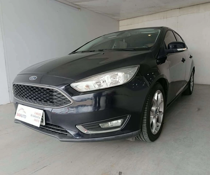 Ford Focus 2018 Preto — foto 1 de 3