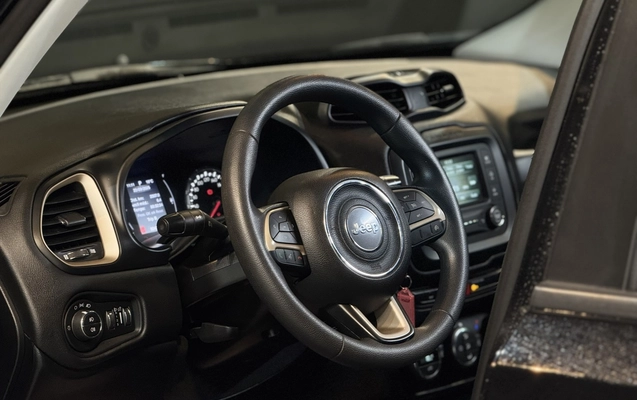 imagem-https://www.socarrao.com.br/sc-vehicle-images-prod/3740318/1788983589215-12_024147.jpg