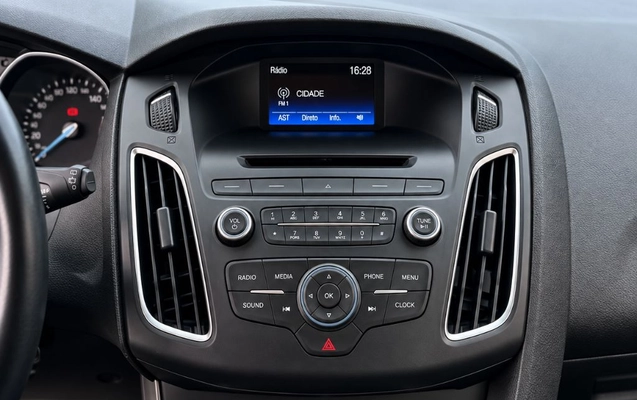 imagem-https://www.socarrao.com.br/sc-vehicle-images-prod/3740323/1788983641654-gb-5319bcf.jpeg