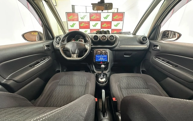 imagem-https://www.socarrao.com.br/sc-vehicle-images-prod/3740333/1788983699121-2c1f3917-65bc-4498-ae89-d46763137e02.jpg