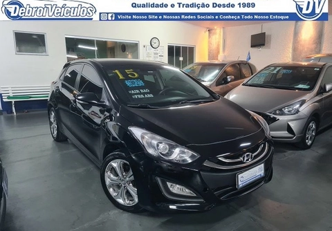 Hyundai i30 1.8 16V Aut. 5p 2015 Preto — foto 1 de 3