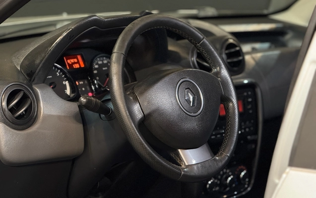 imagem-https://www.socarrao.com.br/sc-vehicle-images-prod/3740406/1788983871148-3_064252.jpg