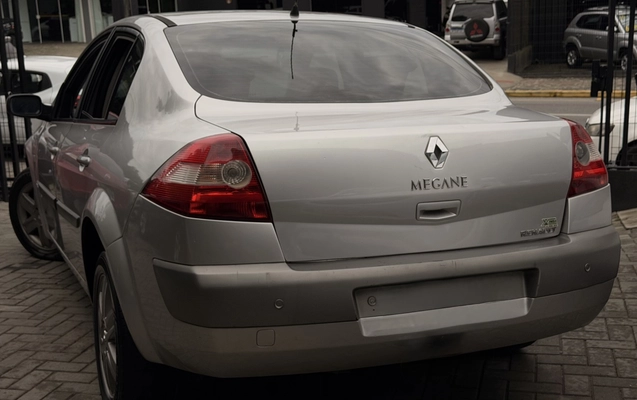 imagem-https://www.socarrao.com.br/sc-vehicle-images-prod/3740411/1788983905673-1_055435.jpg