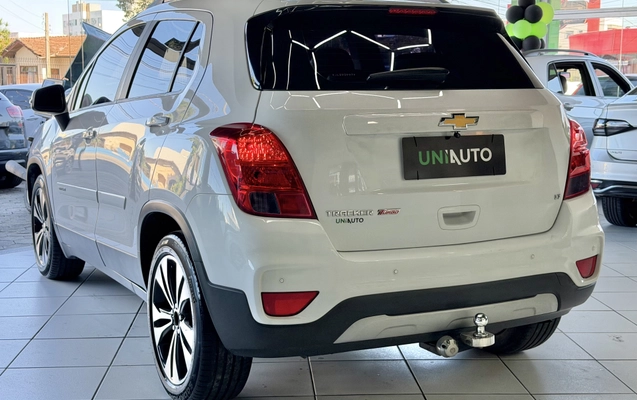 imagem-https://www.socarrao.com.br/sc-vehicle-images-prod/3740413/1788984056158-003_b3971ed8f1b42b4730cb2b78376d3729.jpeg