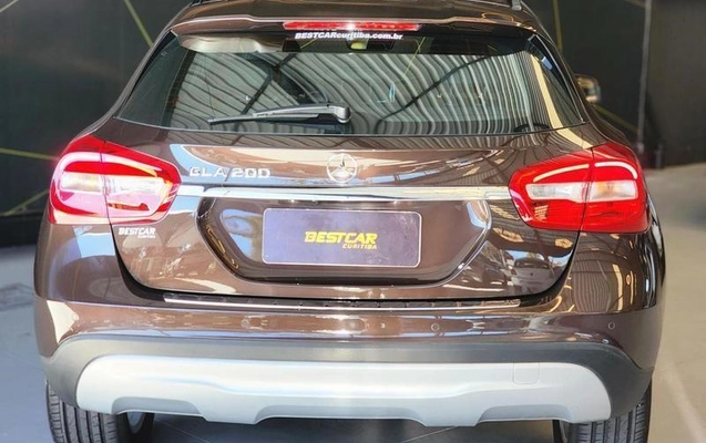 imagem-https://www.socarrao.com.br/sc-vehicle-images-prod/3740425/1789067770590-8433627_30_B_6f7581a35f.jpeg