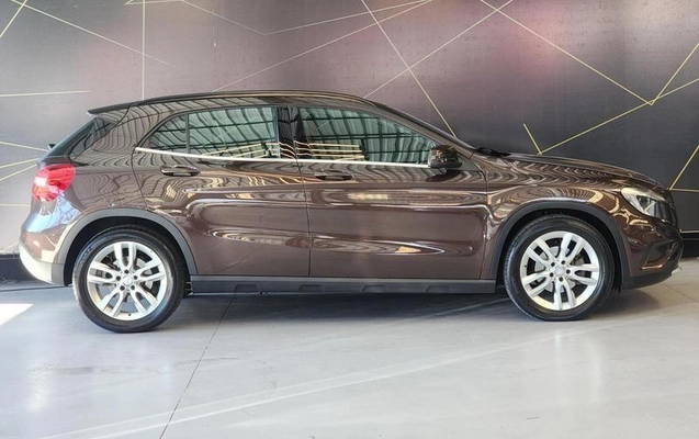 imagem-https://www.socarrao.com.br/sc-vehicle-images-prod/3740425/1789067770605-8433627_31_B_ba09e36ecd.jpeg