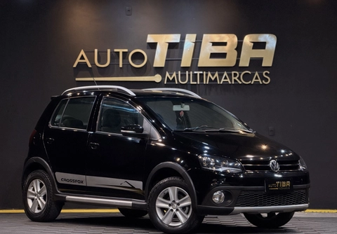 Volkswagen Crossfox 1.6 T. Flex 16V 5p 2011 Preto — foto 1 de 3