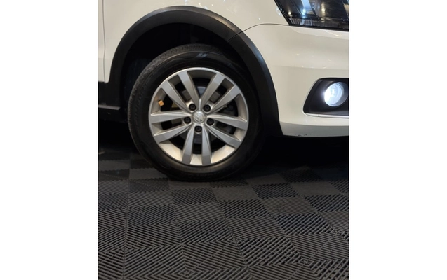 imagem-https://www.socarrao.com.br/sc-vehicle-images-prod/3740429/1788984052193-1_014054.jpg