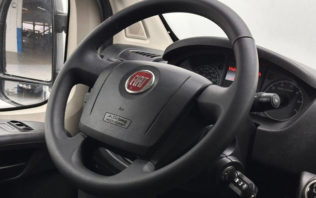 imagem-https://www.socarrao.com.br/sc-vehicle-images-prod/3740432/1788984082606-393e10d6b38248bd9c6246c1cfc3ede9_1788982939830.jpg