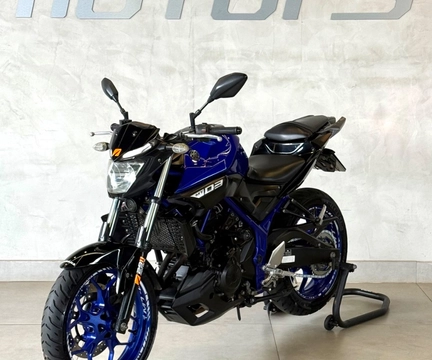 YAMAHA MT-03 321/ABS 2020 Azul — foto 1 de 3