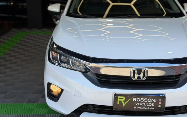 imagem-https://www.socarrao.com.br/sc-vehicle-images-prod/3740438/1789999767039-8461738_0_B_cbea73e864.jpeg
