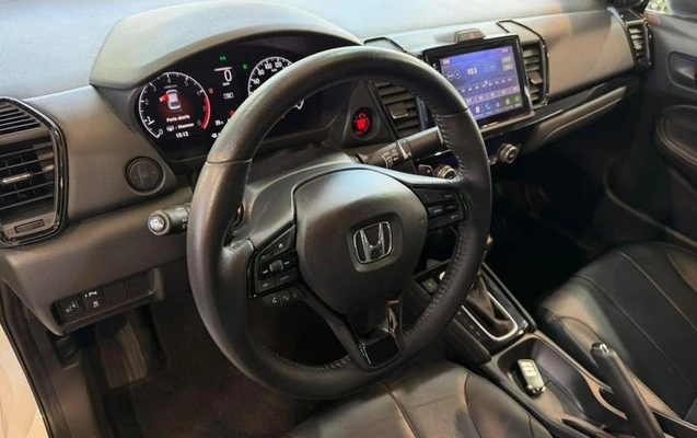 imagem-https://www.socarrao.com.br/sc-vehicle-images-prod/3740438/1789999767040-8461738_10_B_28bd74d9dd.jpeg