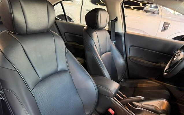 imagem-https://www.socarrao.com.br/sc-vehicle-images-prod/3740438/1789999767041-8461738_18_B_97bd751b40.jpeg