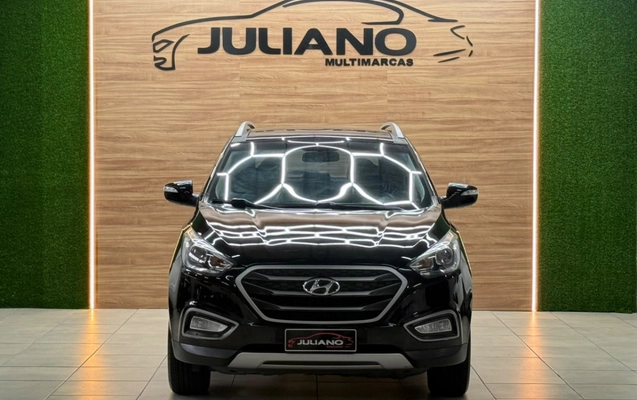 imagem-https://www.socarrao.com.br/sc-vehicle-images-prod/3740462/1789663375107-k2SsKnHNs9X5dlHcmRCZWjqSWfcNkQMf.jpg