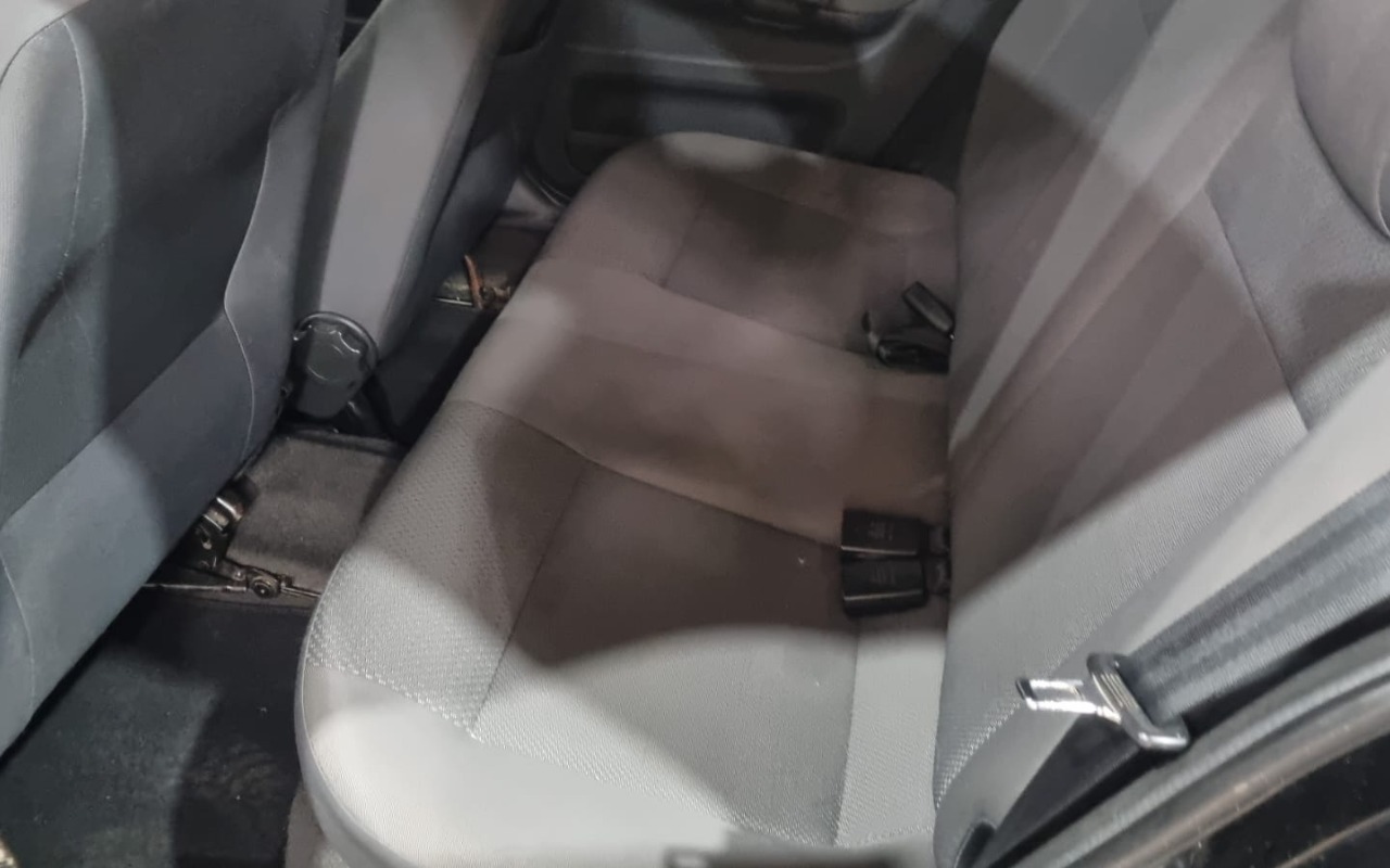 imagem-https://www.socarrao.com.br/sc-vehicle-images-prod/3740484/1788984254520-V2hhdHNBcHAgSW1hZ2UgMjAyNi0wOS0wOSBhdCAxNi41My41OC5qcGVn.jpeg