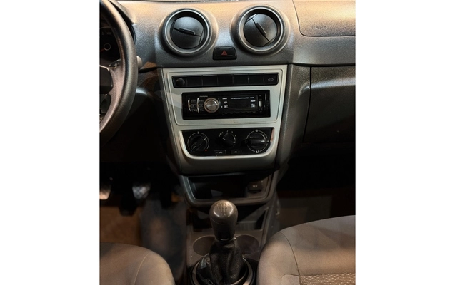 imagem-https://www.socarrao.com.br/sc-vehicle-images-prod/3740558/1788984358457-1_014601.jpg