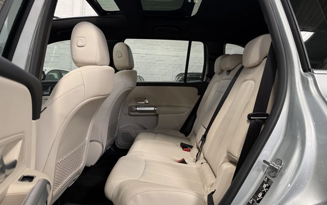 imagem-https://www.socarrao.com.br/sc-vehicle-images-prod/3740562/1789505898991-vehicle_image_1788984165_e6093dc496decf6a62ad3ba2e0baa5b7.jpeg