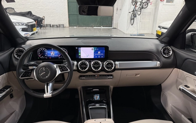 imagem-https://www.socarrao.com.br/sc-vehicle-images-prod/3740562/1789505898996-vehicle_image_1788984173_93c240ade158ea4edfbfa9d427acf425.jpeg