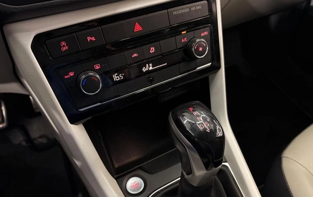 imagem-https://www.socarrao.com.br/sc-vehicle-images-prod/3740627/1789131073013-8459490_17_B_f25d3b63e3.jpeg