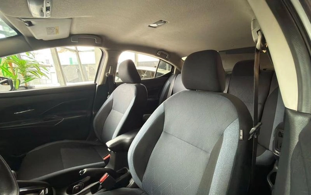 imagem-https://www.socarrao.com.br/sc-vehicle-images-prod/3740693/1790079922797-8450856_4_B_67b7968927.jpeg