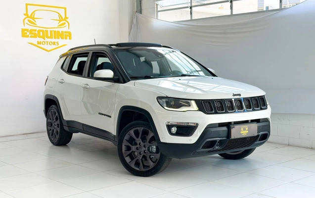 imagem-https://www.socarrao.com.br/sc-vehicle-images-prod/3740782/1788984926337-77ed7d79cfc74f338ad42faaed5d8dce_1788984881407.jpg