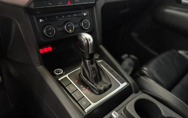 imagem-https://www.socarrao.com.br/sc-vehicle-images-prod/3740783/1788984935972-7853246_6_B_0cacd64756.jpeg