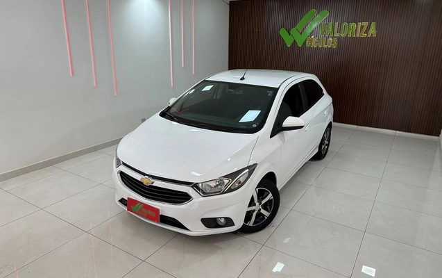 imagem-https://www.socarrao.com.br/sc-vehicle-images-prod/3740803/1788985018060-d18e7000-92b5-457e-81c6-d38e356d9219.jpg