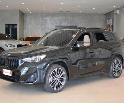Bmw X1 2025 Preto — foto 1 de 3